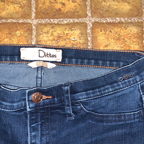 Dittos Mid Rise Jegging - Picture 4 of 4